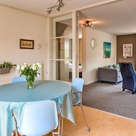Modern Apartment In Schoorl Near The Beach Ruang foto