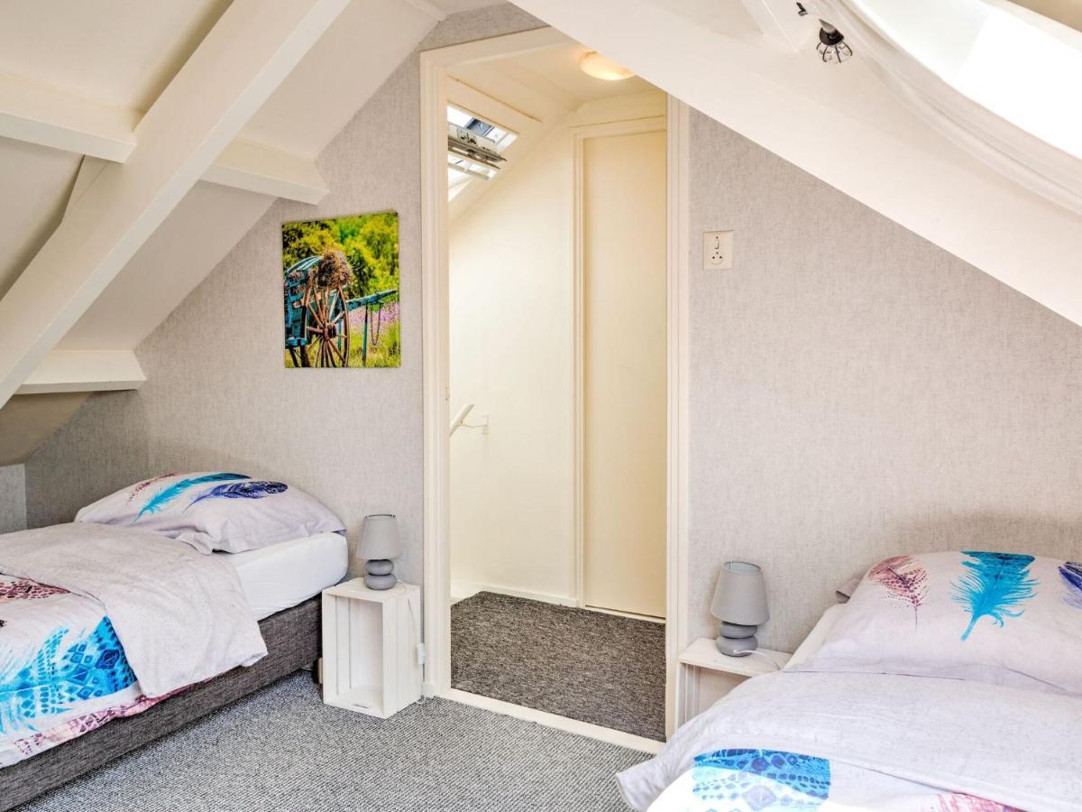 Modern Apartment In Schoorl Near The Beach Bagian luar foto