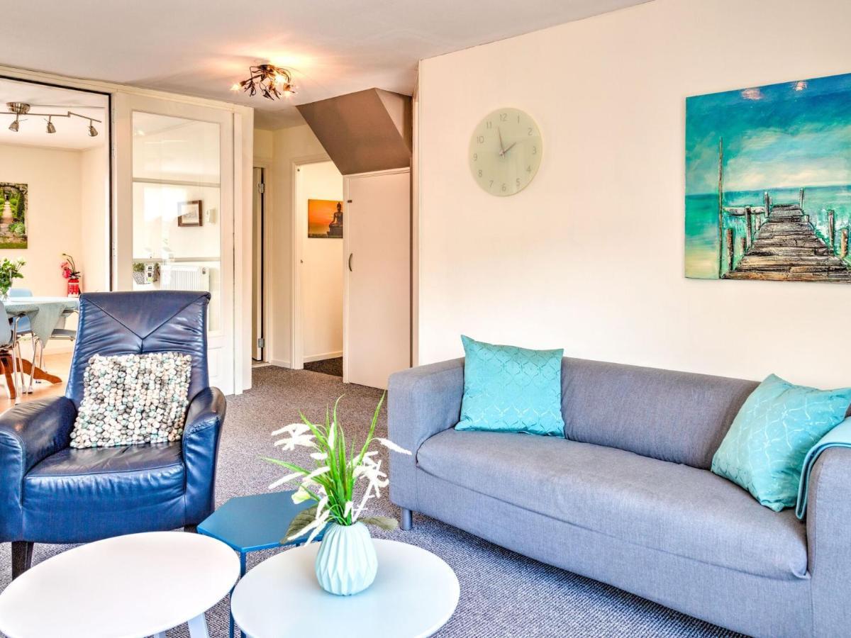 Modern Apartment In Schoorl Near The Beach Bagian luar foto